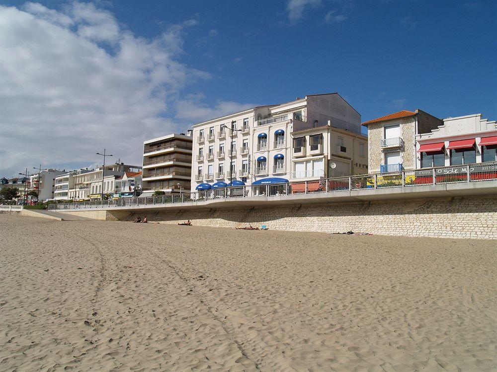 Cerise Royan - Le Grand Hotel De La Plage Luaran gambar